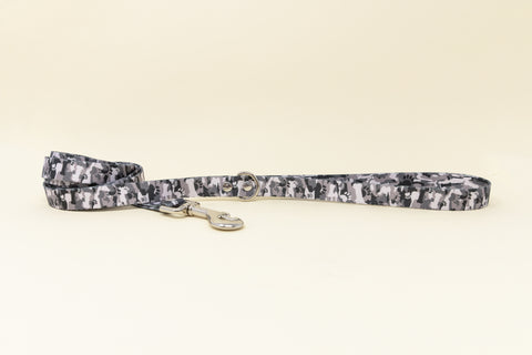 Gray Paw Print Camo Endurance Leash