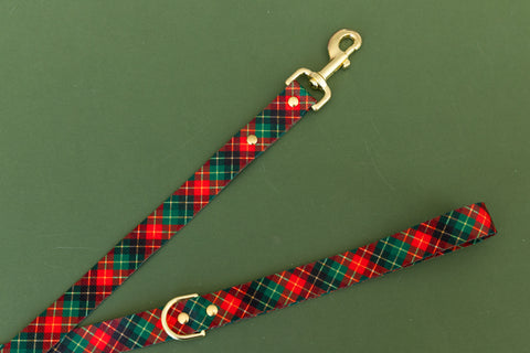 Mistletoe Plaid Endurance Leash